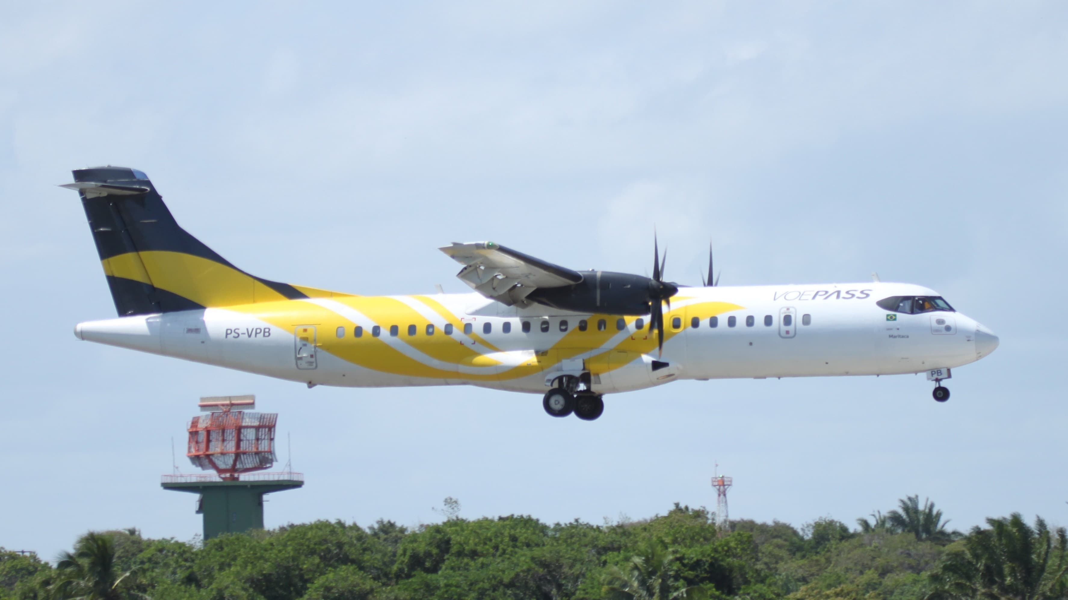 Avião ATR 72-500 da Voepass, prefixo PS-VPB, pousando em foto de arquivo anterior ao acidente