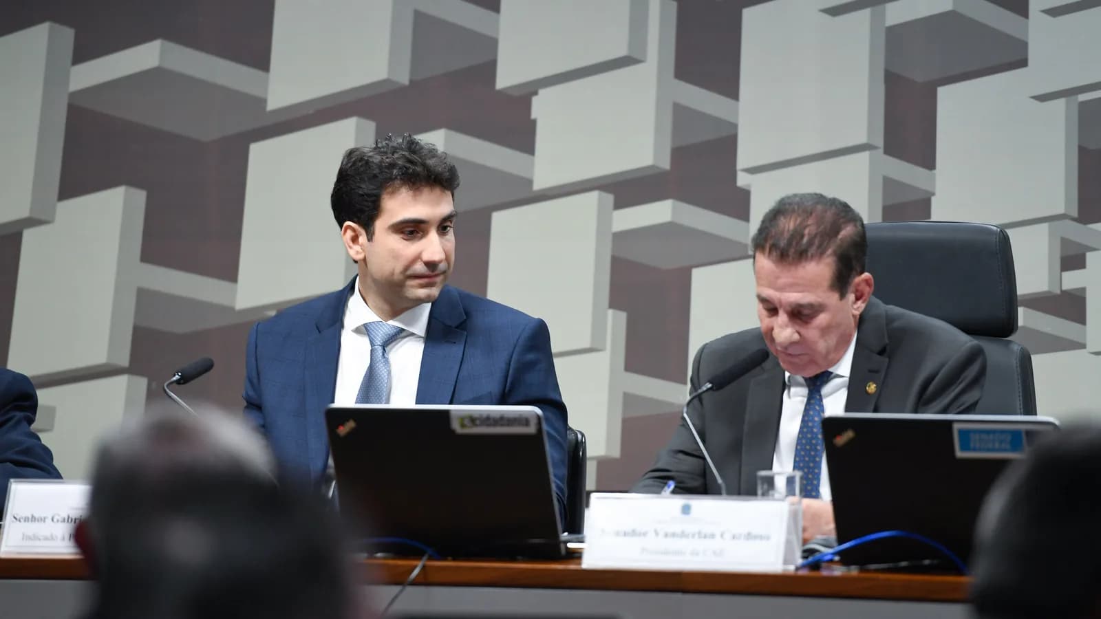 Gabriel Galípolo, indicado à presidência do Banco Central, participa de sabatina no Senado