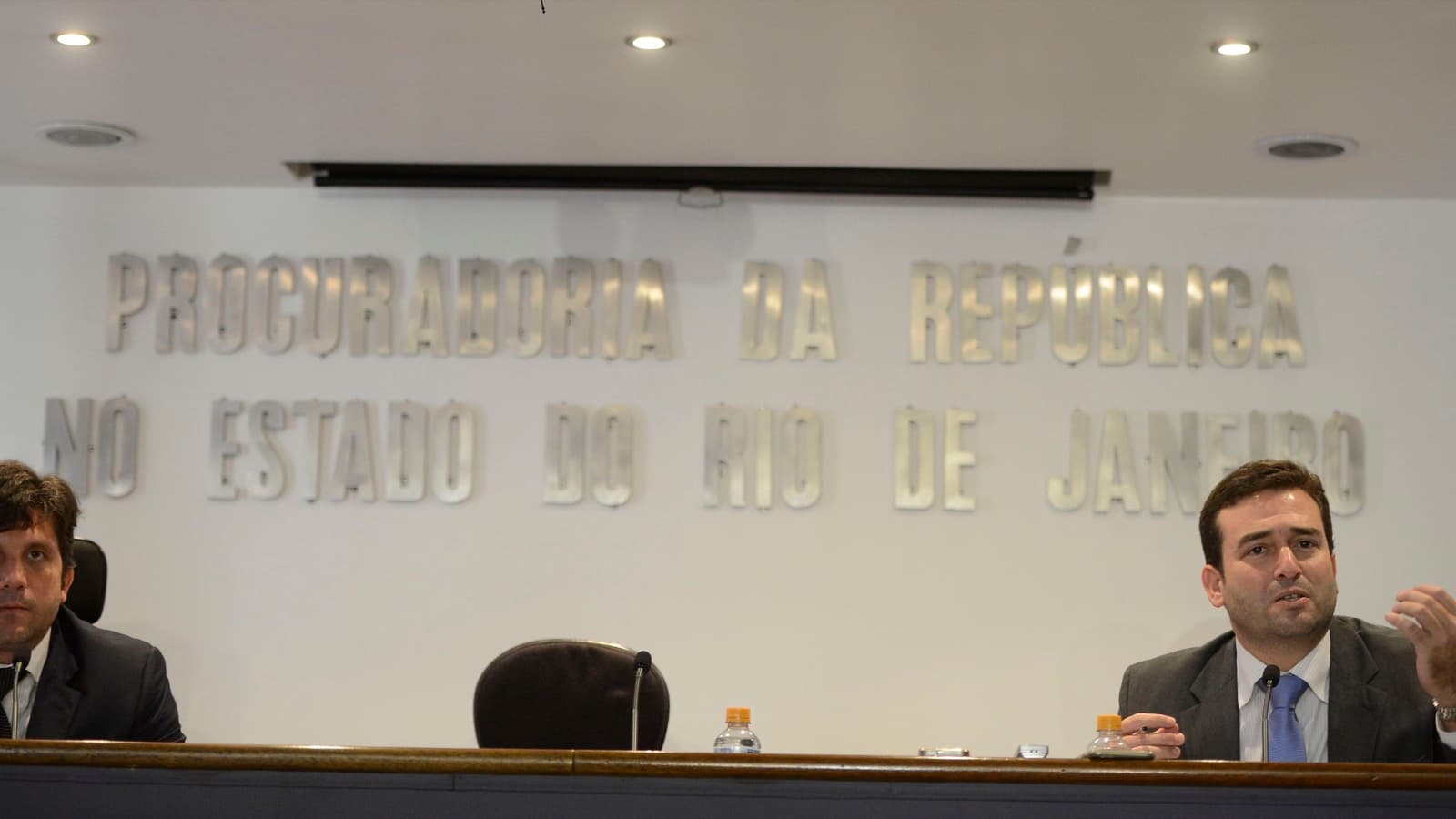 Coletiva de imprensa no Ministério Público Federal do Rio sobre operação de lavagem de dinheiro (imagem de arquivo de 2016, ilustrativa, não é desta investigação)
